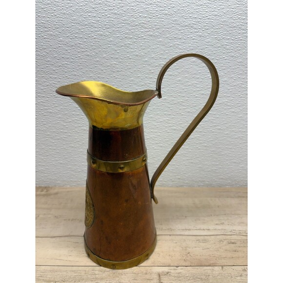 Vtg Copper And Brass Pitcher Brass Handle Aztec Calendar 1 Lit. 8.5in Tall - Picture 1 of 10